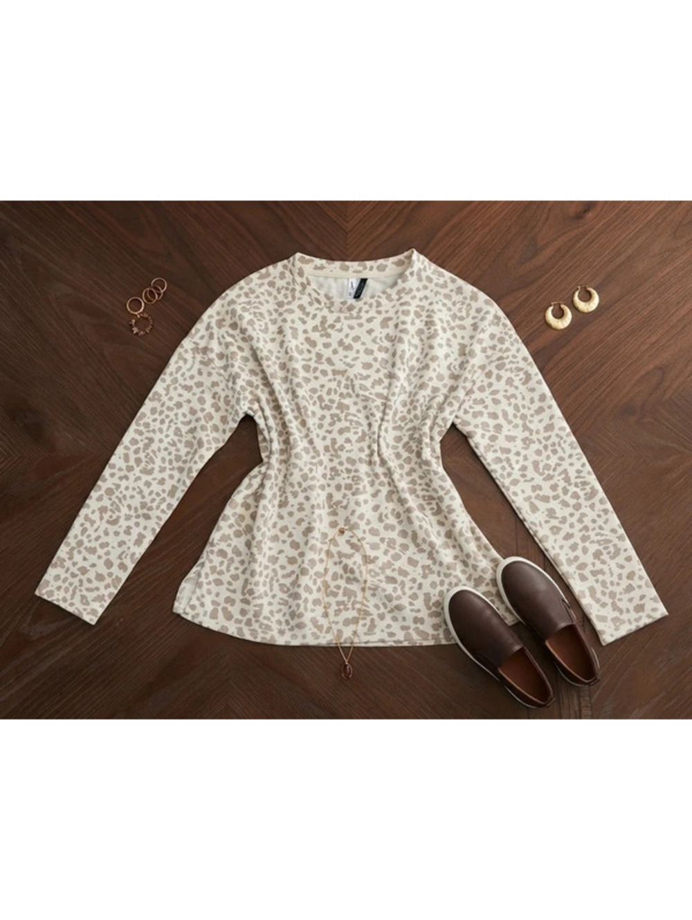 Jaclyn Intimates Neutral Leopard Print Long-Sleeve Top